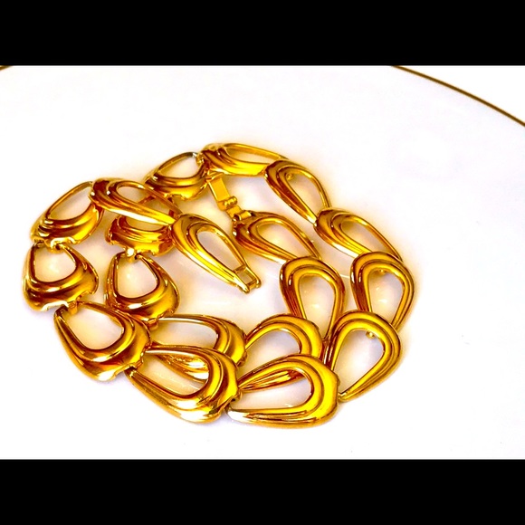 NAPIER Open Chain Link necklace Gold Plated 16.5” - Picture 3 of 7